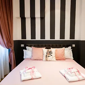 santa-croce-dream-suites.it-tuscanyhotel.com/